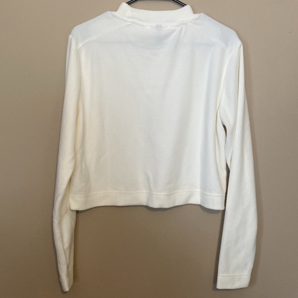 134. NWT RAINS fossil white fleece cropped sweatshirt size small - Picture 5 of 6